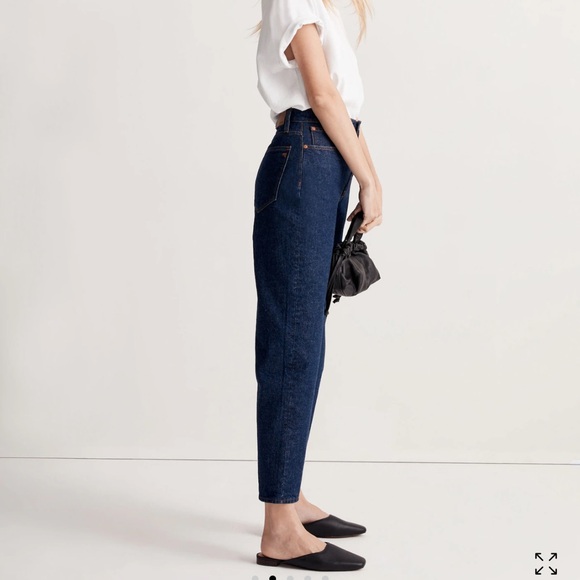Blue Ankle Cropped High-Waisted Jeans - Picture 2 of 9